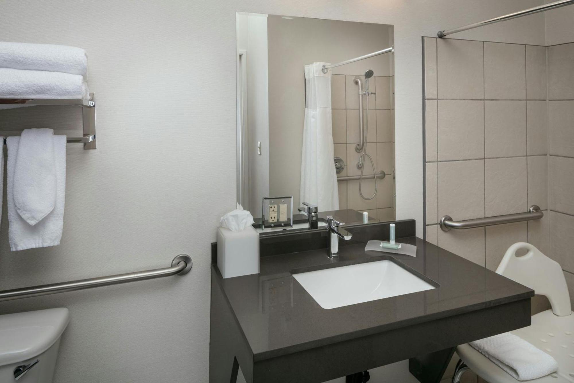 Fairfield Inn & Suites By Marriott Anchorage Midtown Esterno foto